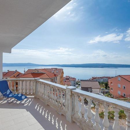 Stunning Apartment In Crikvenica With Wifi Exteriör bild