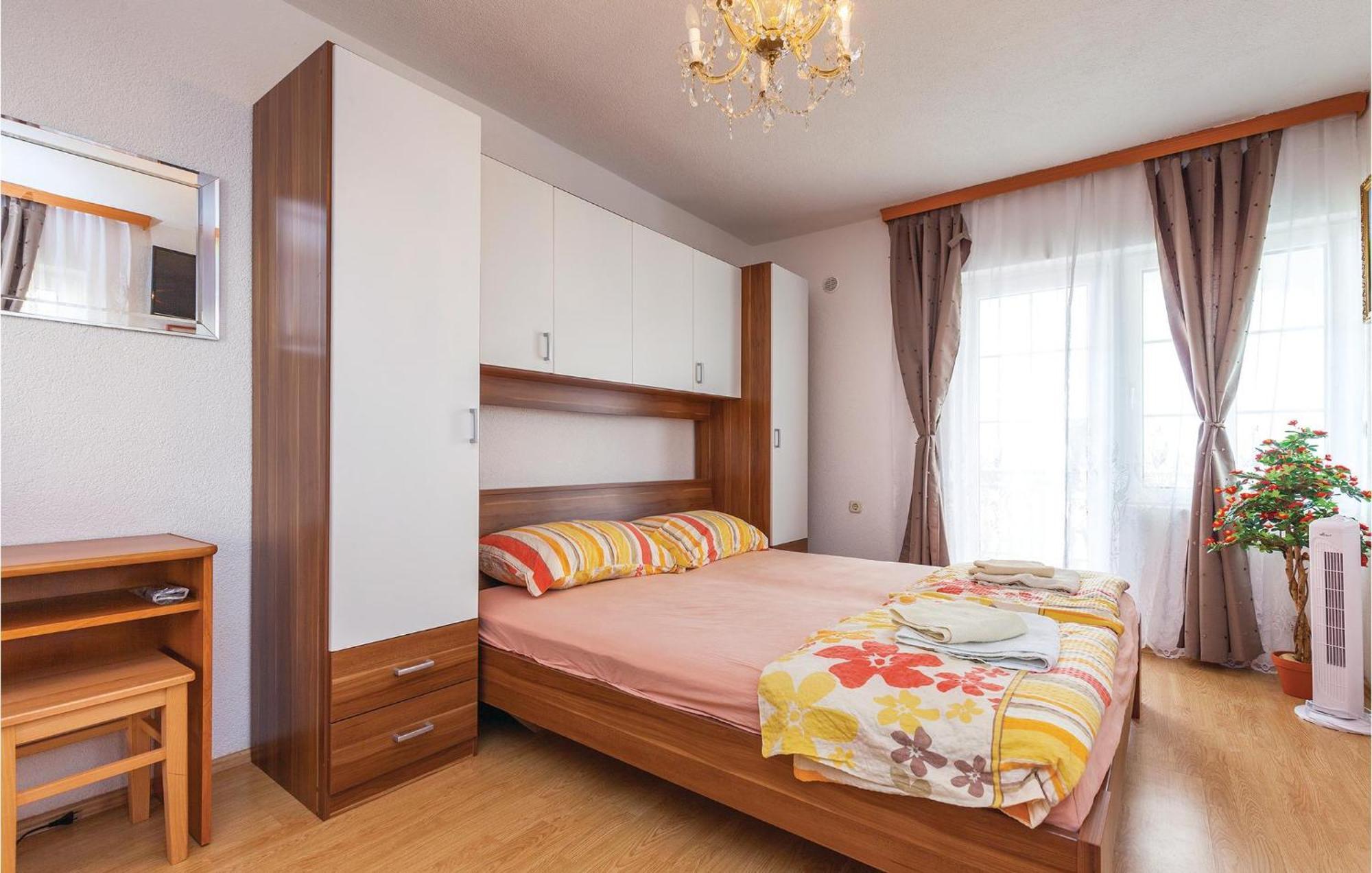Stunning Apartment In Crikvenica With Wifi Exteriör bild