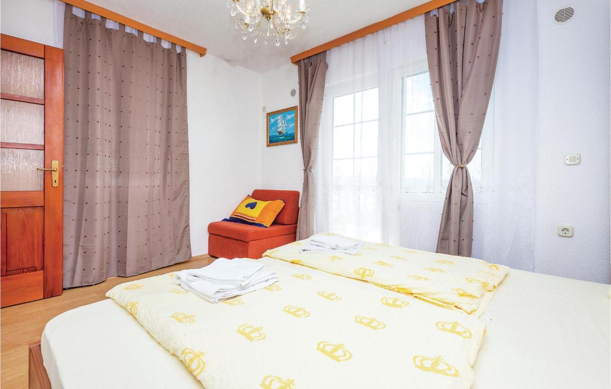 Stunning Apartment In Crikvenica With Wifi Exteriör bild