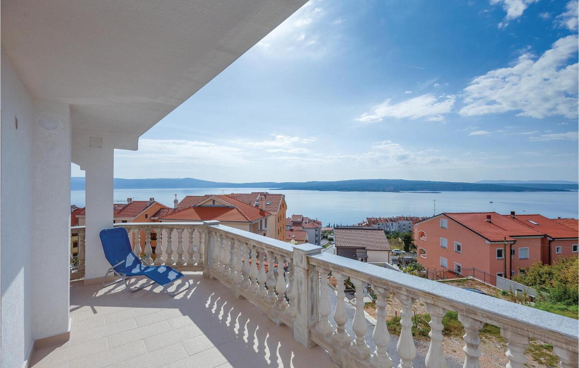 Stunning Apartment In Crikvenica With Wifi Exteriör bild